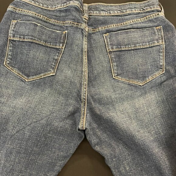Old Navy Sweetheart Bootcut Womens Jeans Size 14 medium wash - Picture 9 of 12
